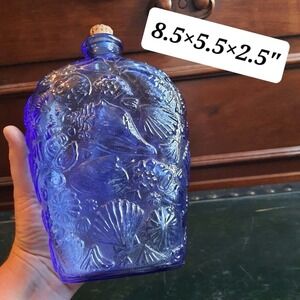 Libbey CANADA Cobalt Blue Glass Bottle Raised Ocean Seashells 8.5 Inches 32 Oz